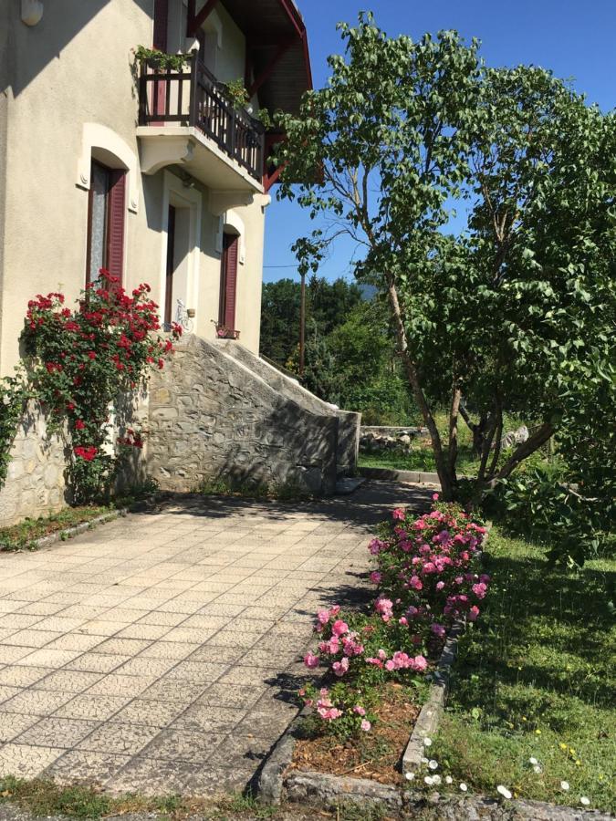 Chambres D'Hotes Des Bauges Route 26 57 La Motte-en-Beauges Zewnętrze zdjęcie