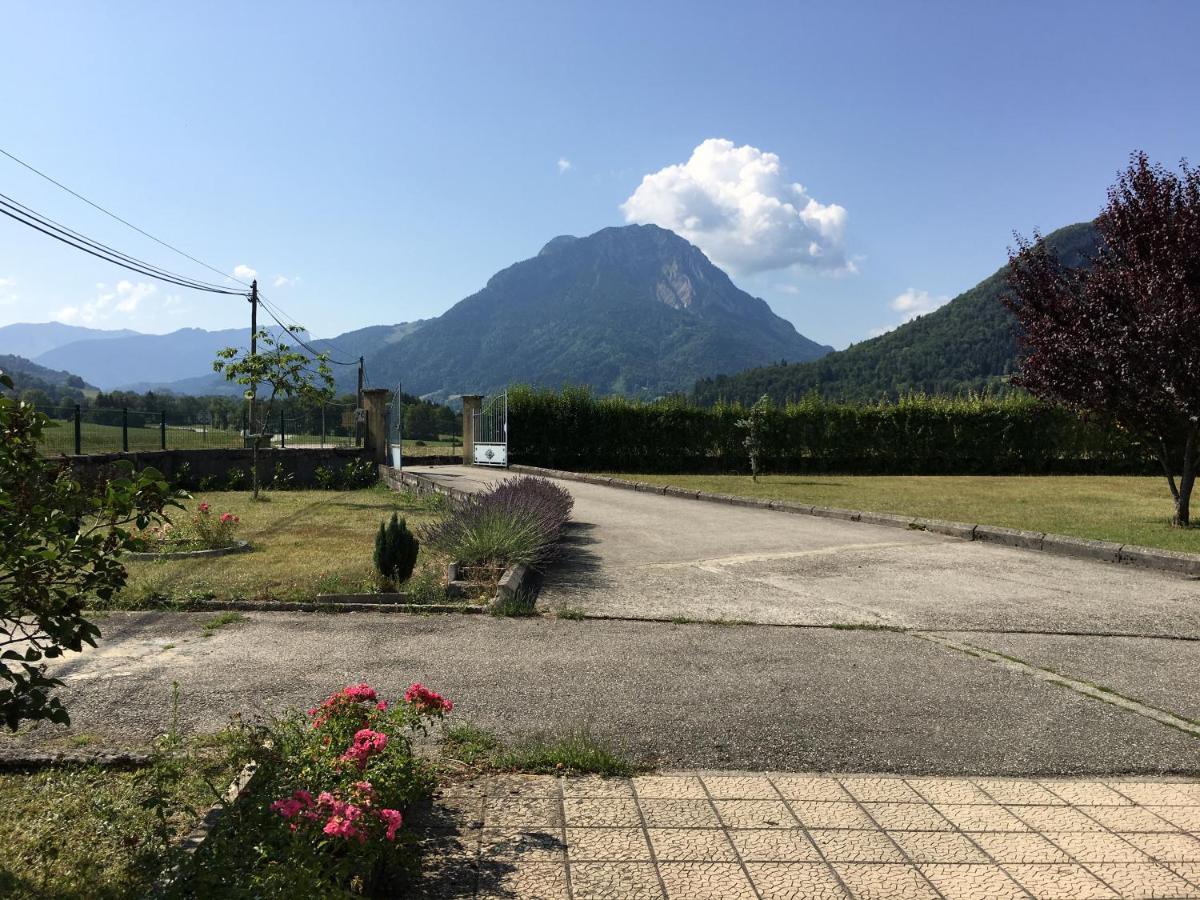 Chambres D'Hotes Des Bauges Route 26 57 La Motte-en-Beauges Zewnętrze zdjęcie